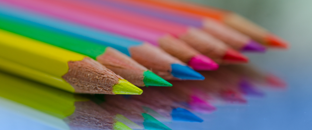 farebné ceruzy